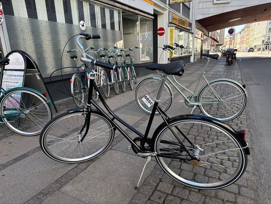 Neptun Retro damecykel – Sort / 3 gear Shimano